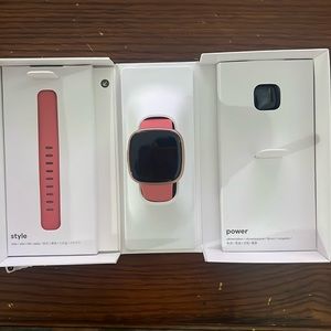 Brand new has not been used Fitbit versa 4 smartwatch